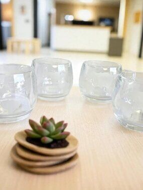 4 transparent Nestlé Nescafé globe-shaped coffee cups